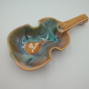 Vintage Violin Ceramic Ashtray Turquoise Beige Drip Glaze Made in Japan 7 in.